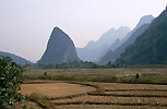 malownicza kraina pomidzy Viang Viong a Kasi.